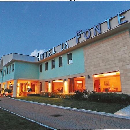 La Fonte Hotel Ome Exterior foto