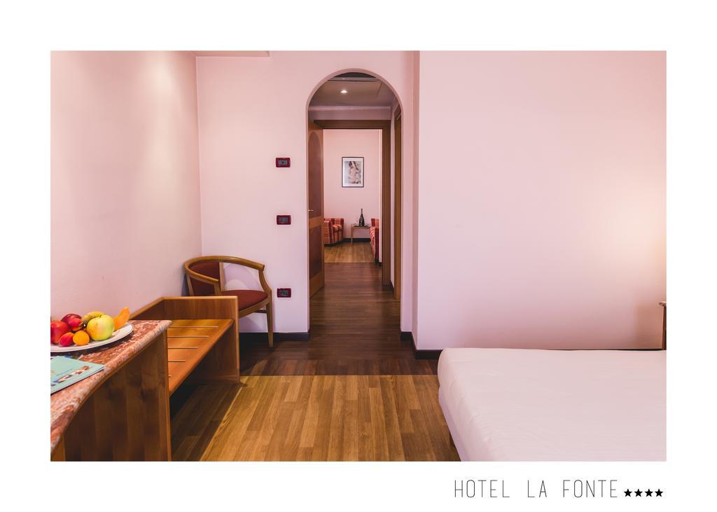 La Fonte Hotel Ome Exterior foto
